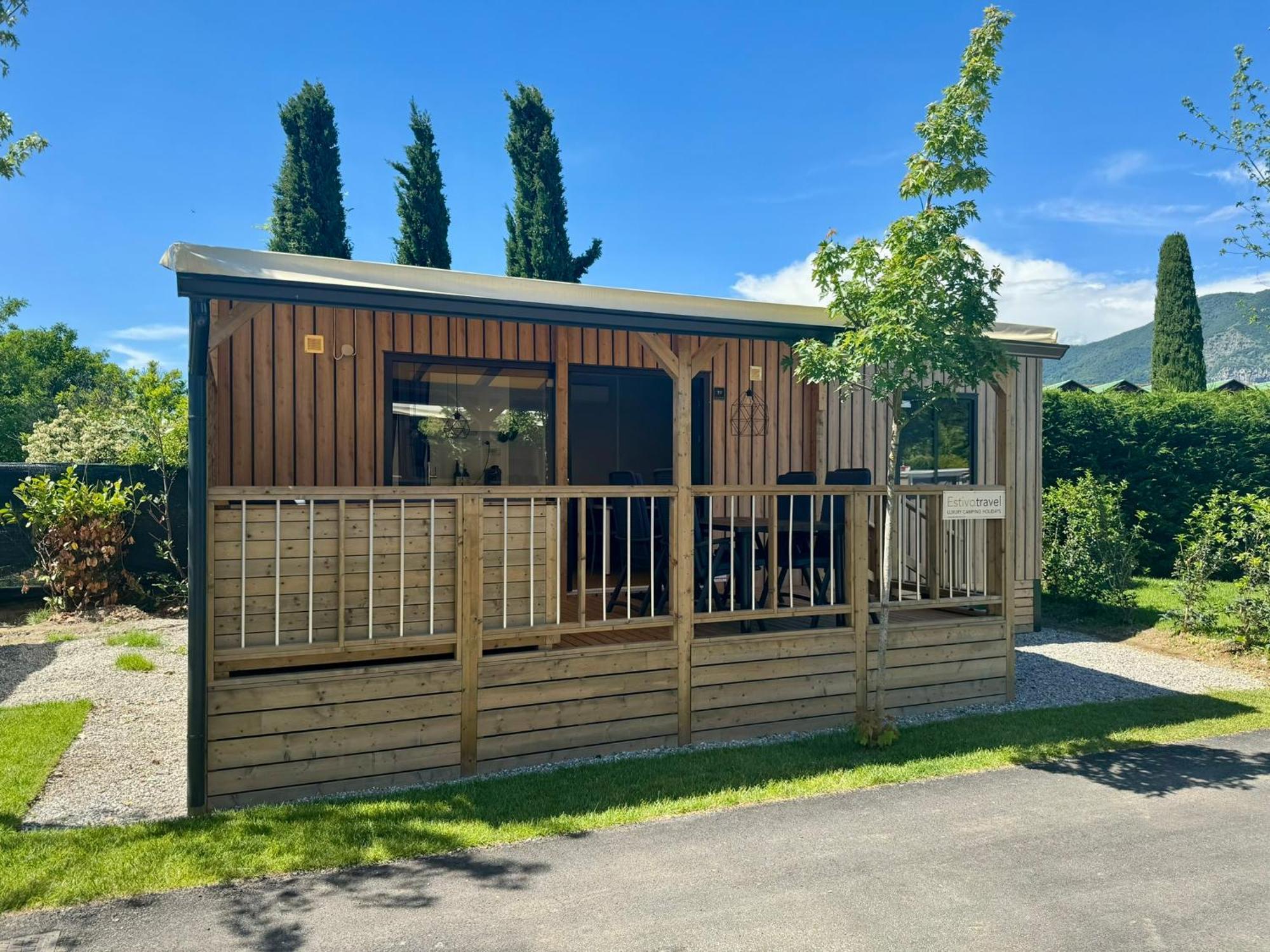 Estivo Premium Deluxe Mobile Homes On Camping Del Sole Village Iseo Exterior foto